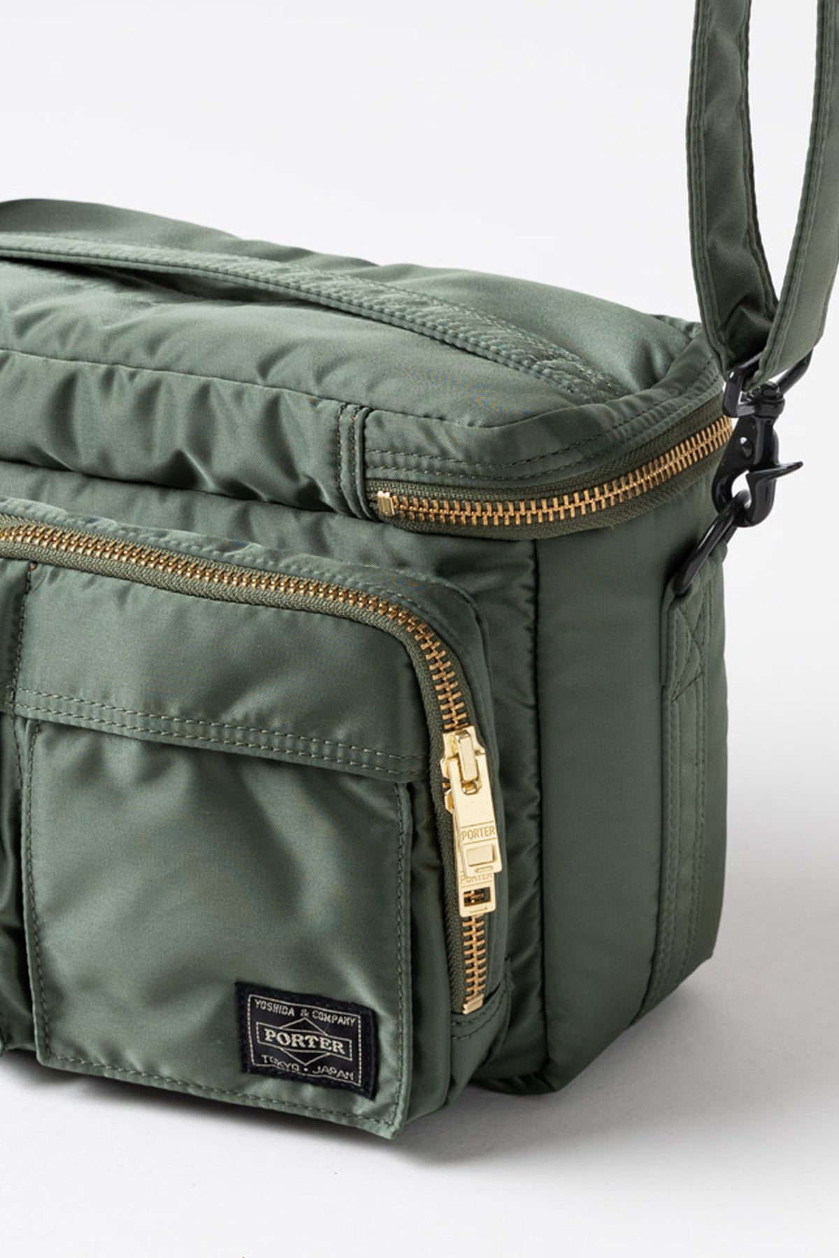 Porter-tanker-camera-bag-green 