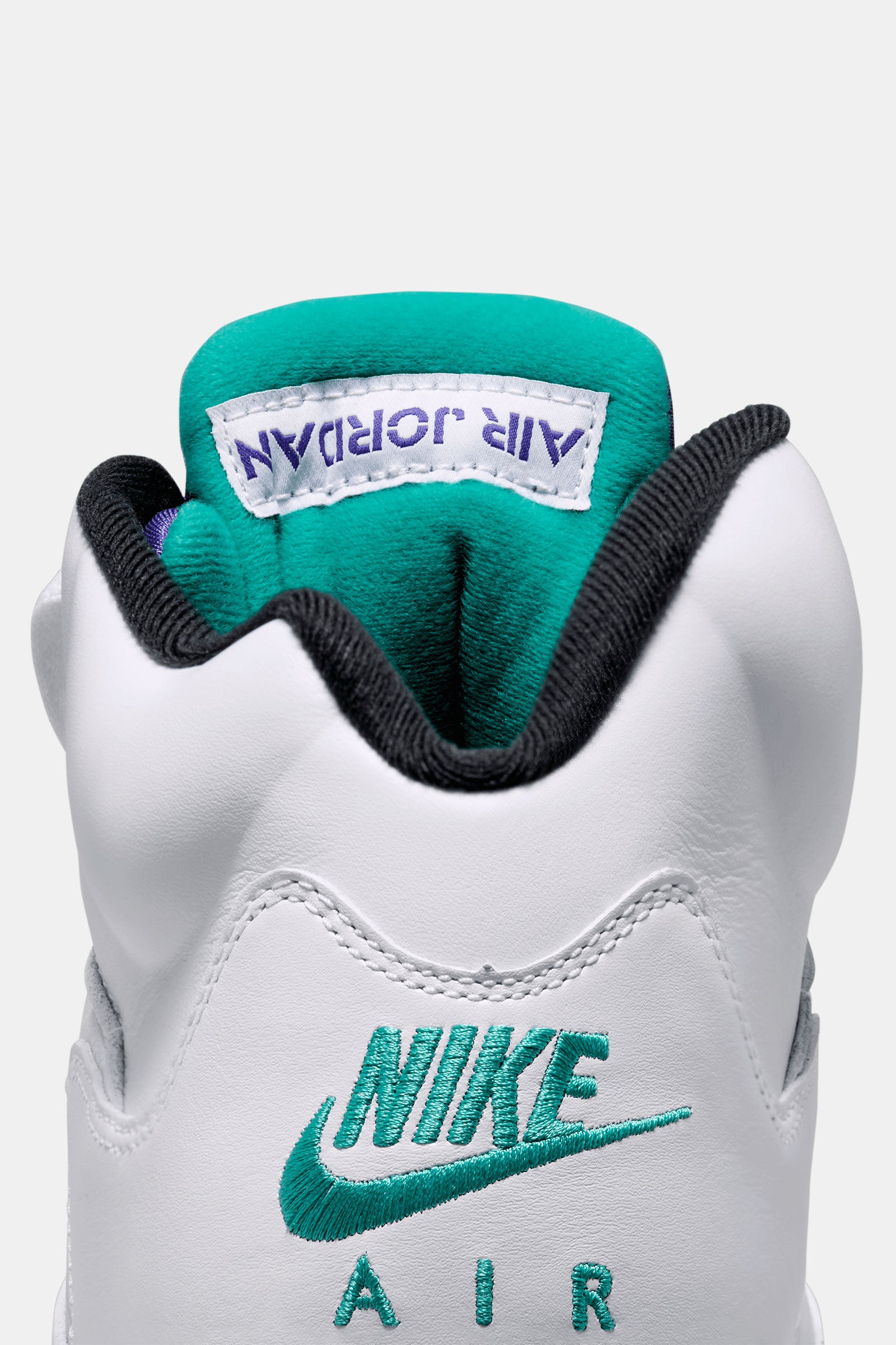 Air Jordan 5 Retro "Grape"