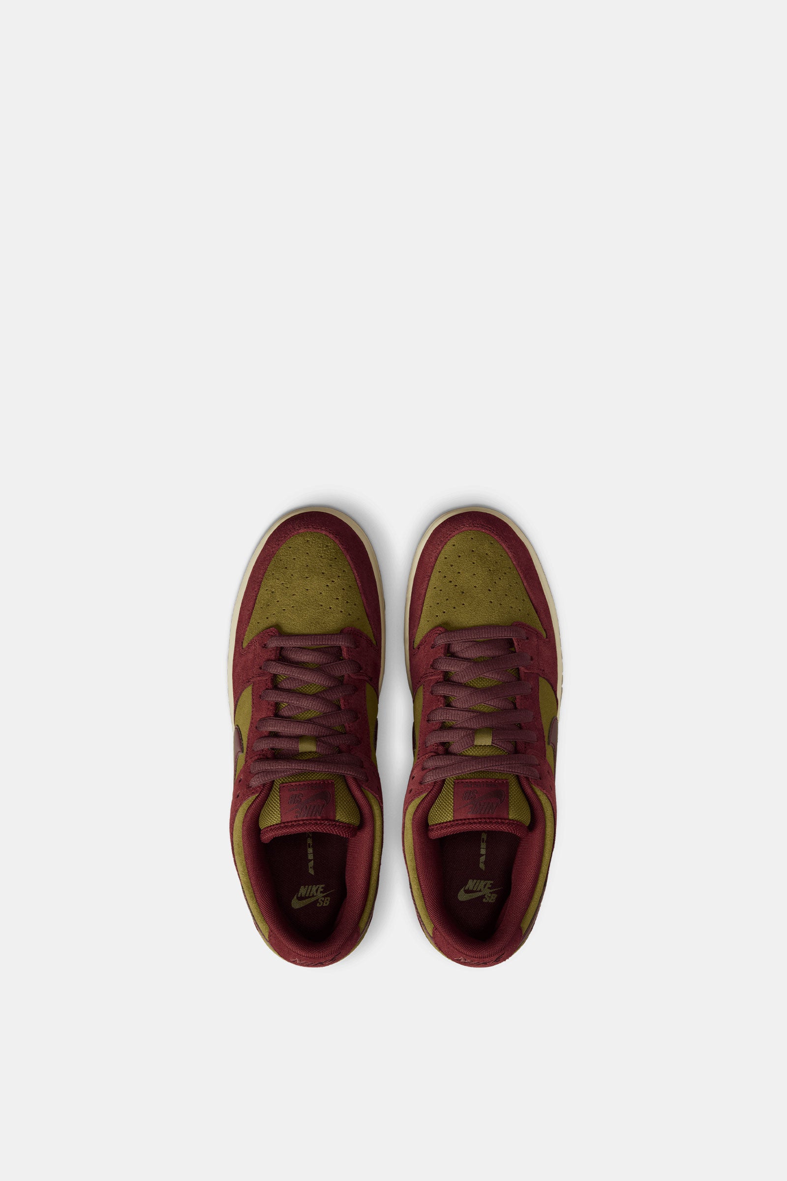 Nike SB Dunk Low Pro
