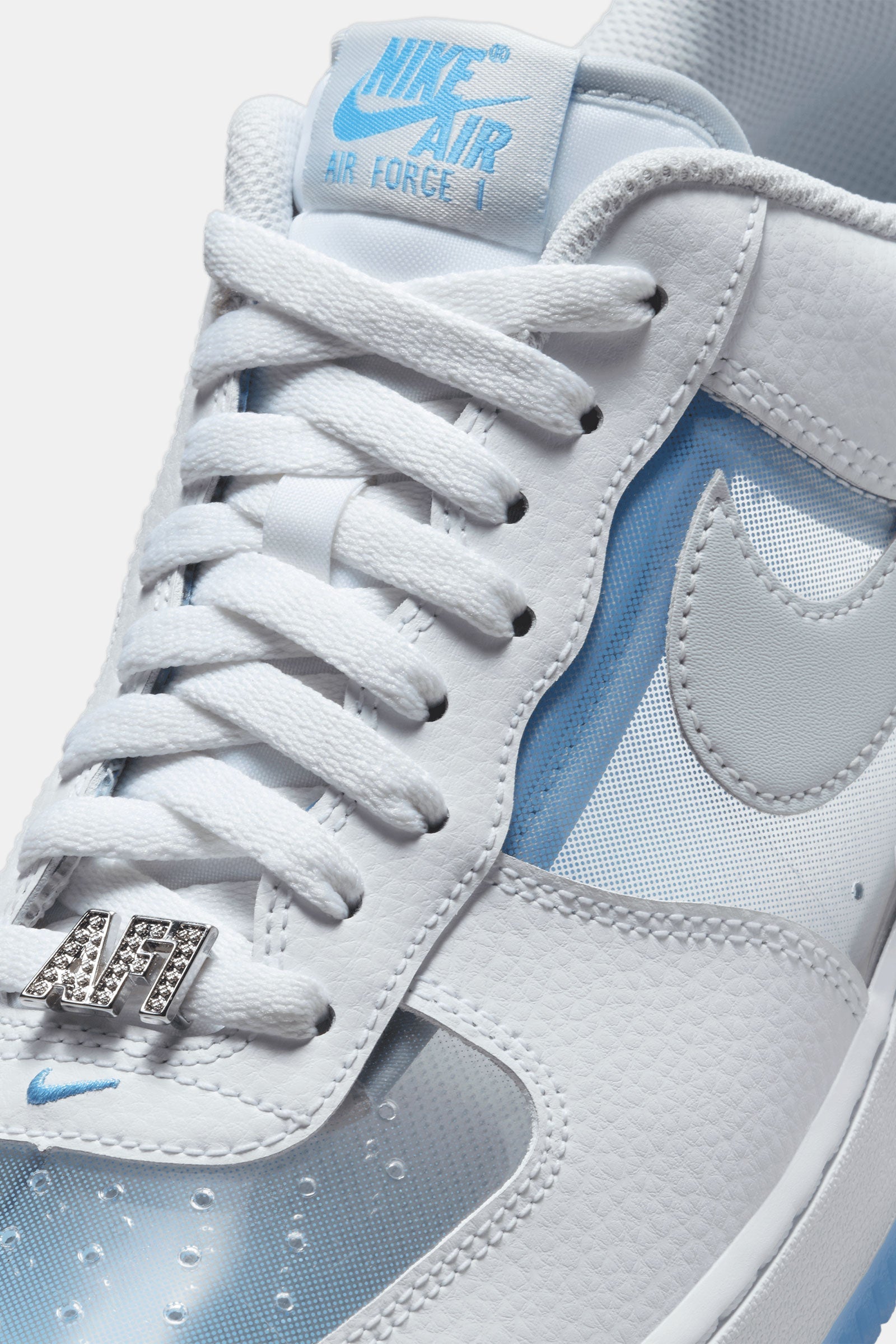 Nike Air Force 1 Retro "White and University Blue"
