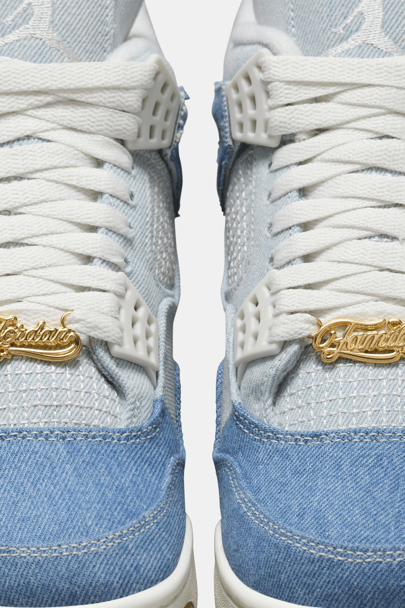 Women's Air Jordan 4 Retro