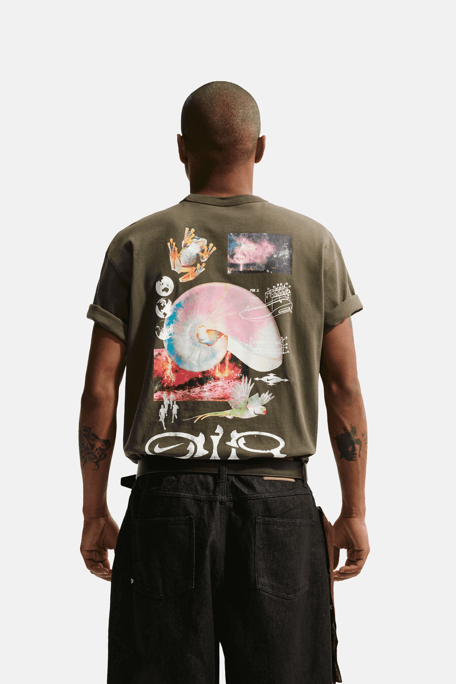 Nike Sportswear LSE Earth Day Tee