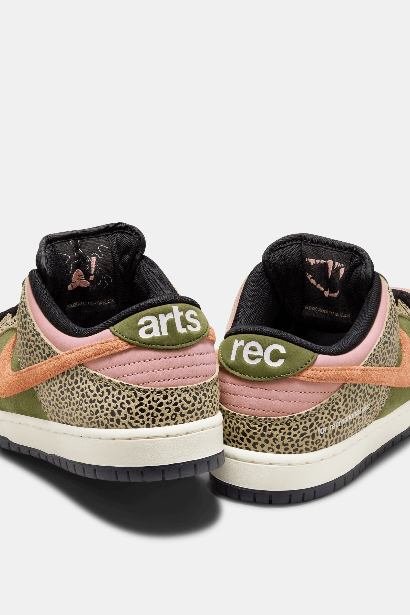 Arts Rec × Nike SB Dunk Low Pro QS SB Dunk Low Pro X Arts-Rec - Khaki / Amber Brown - Rough Green