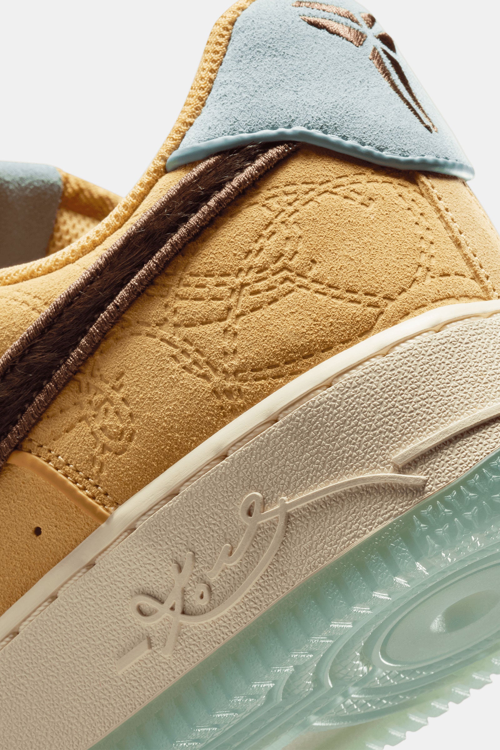 Nike Air Force 1 Low Protro "Siempre Mio"