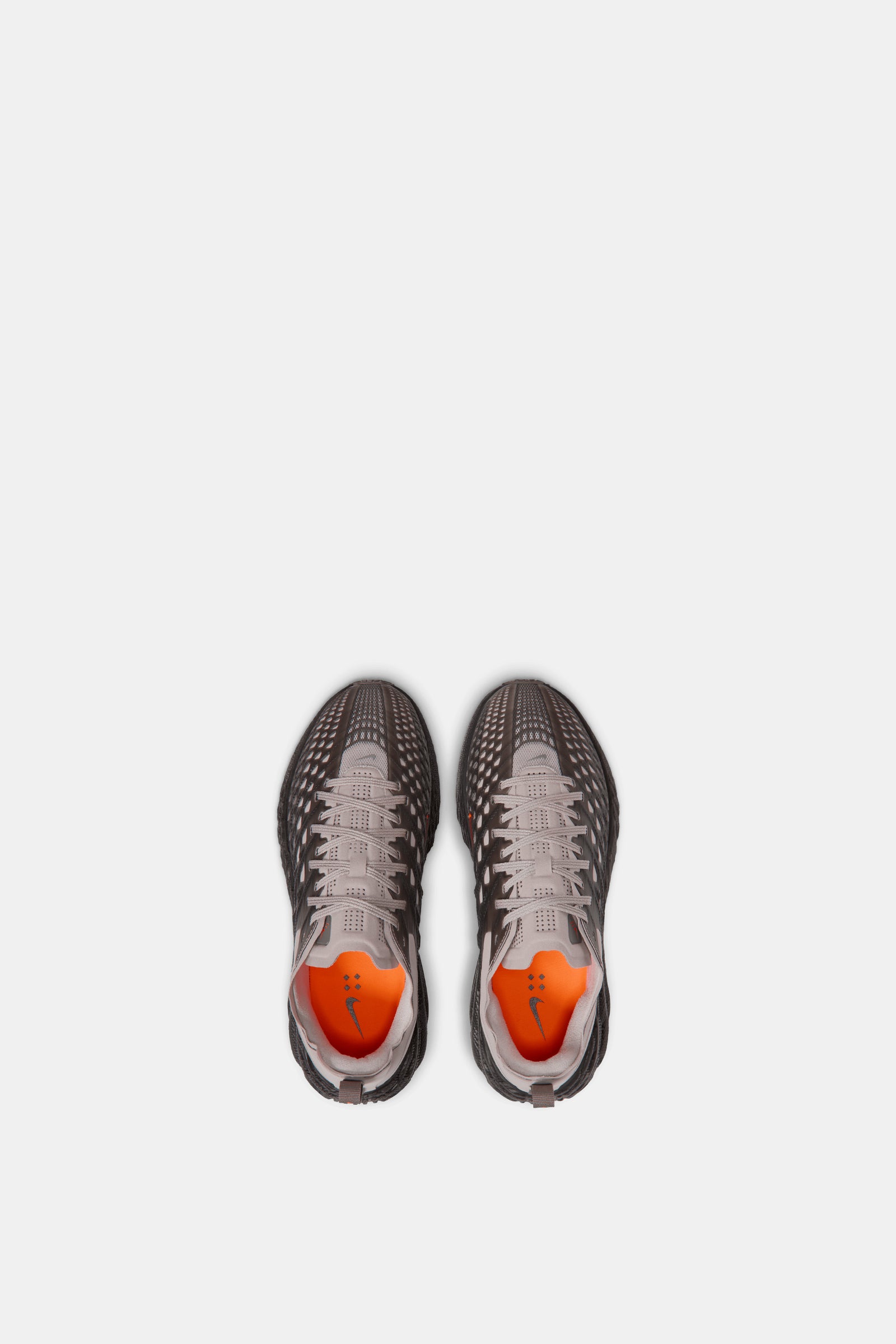 Nike Ava Edge