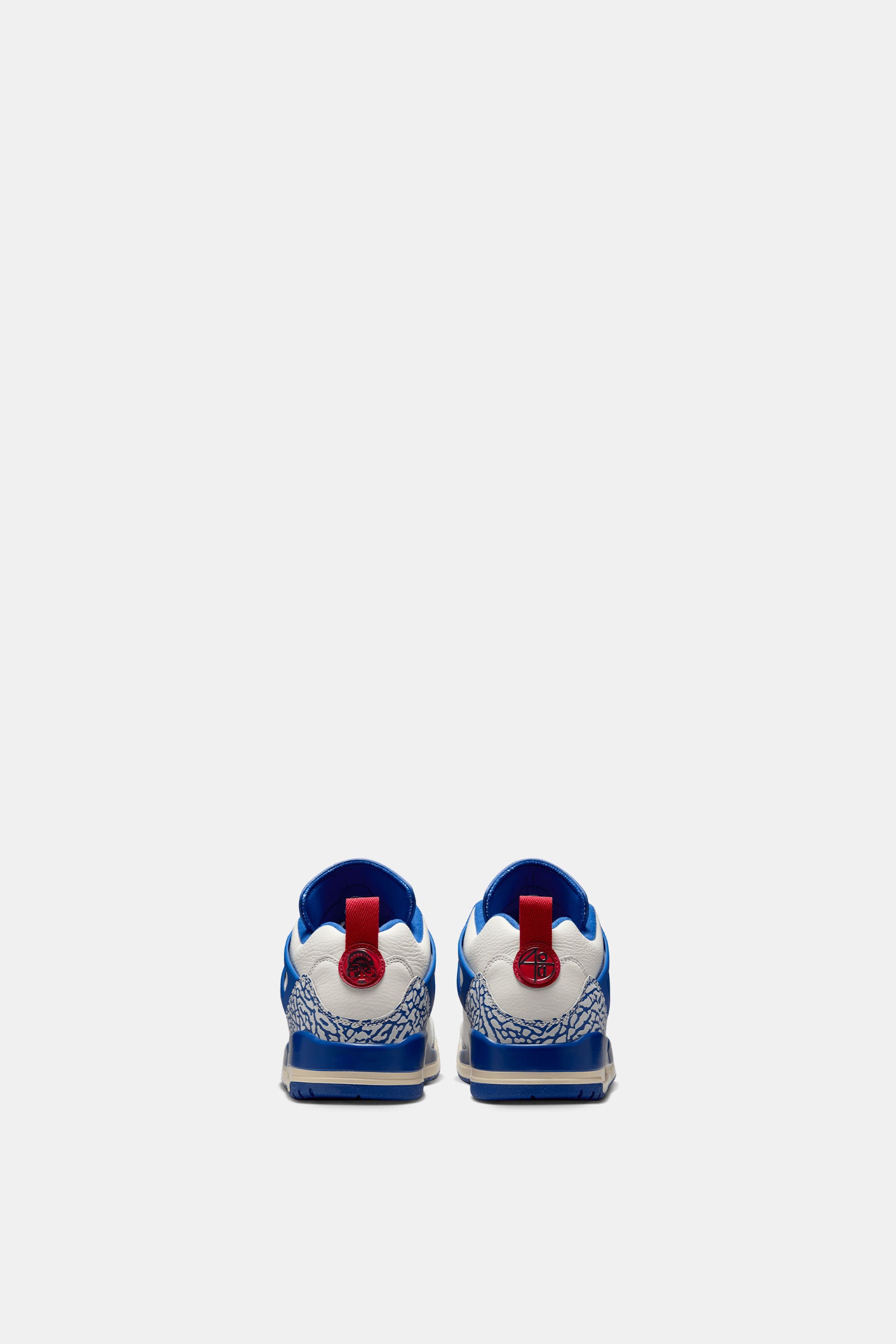 Jordan Spizike Low