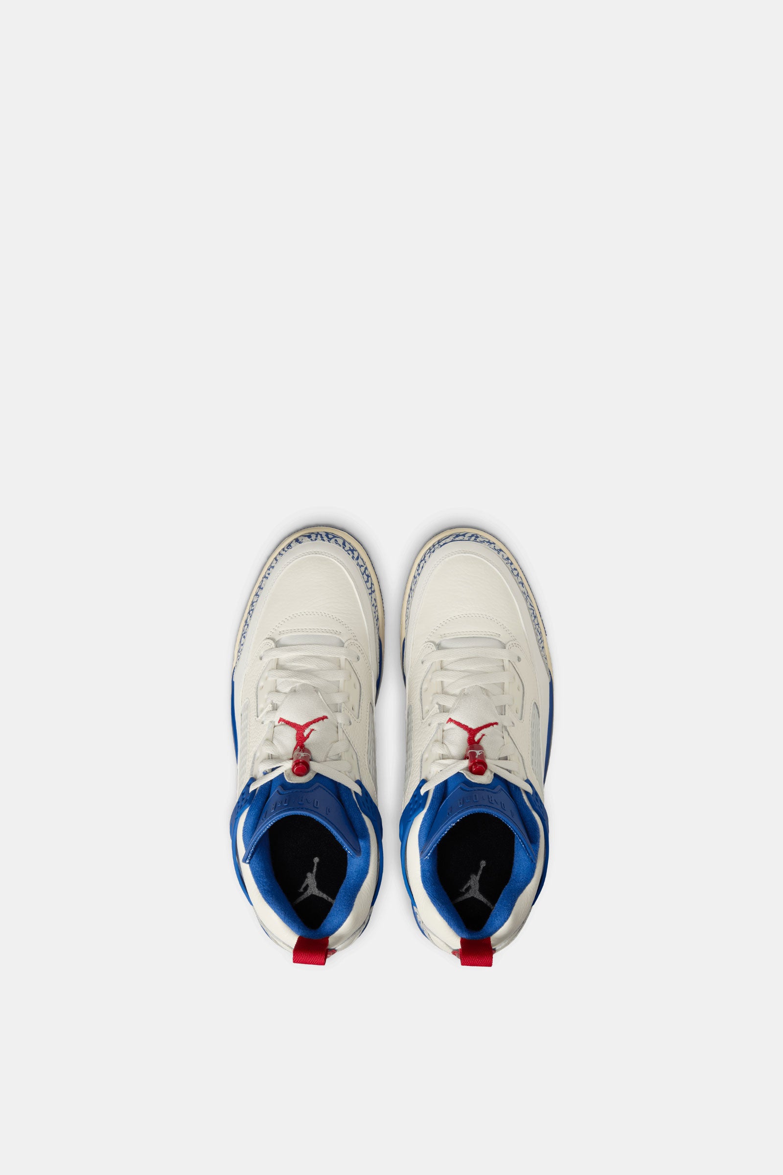 Jordan Spizike Low