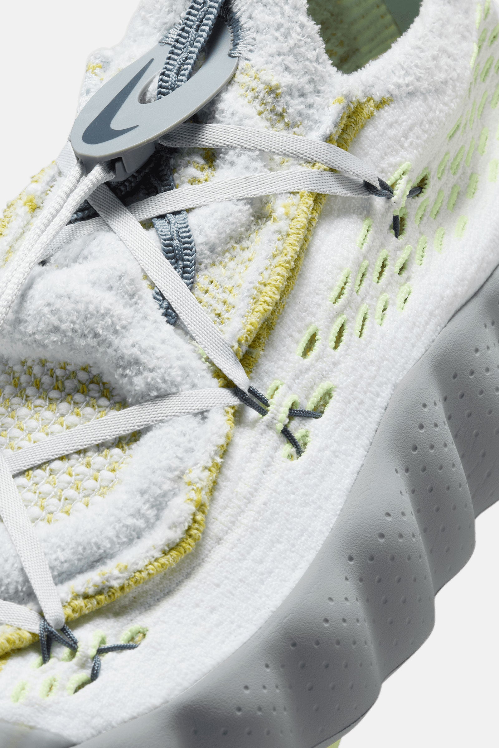 Nike Mind 002 Flyknit