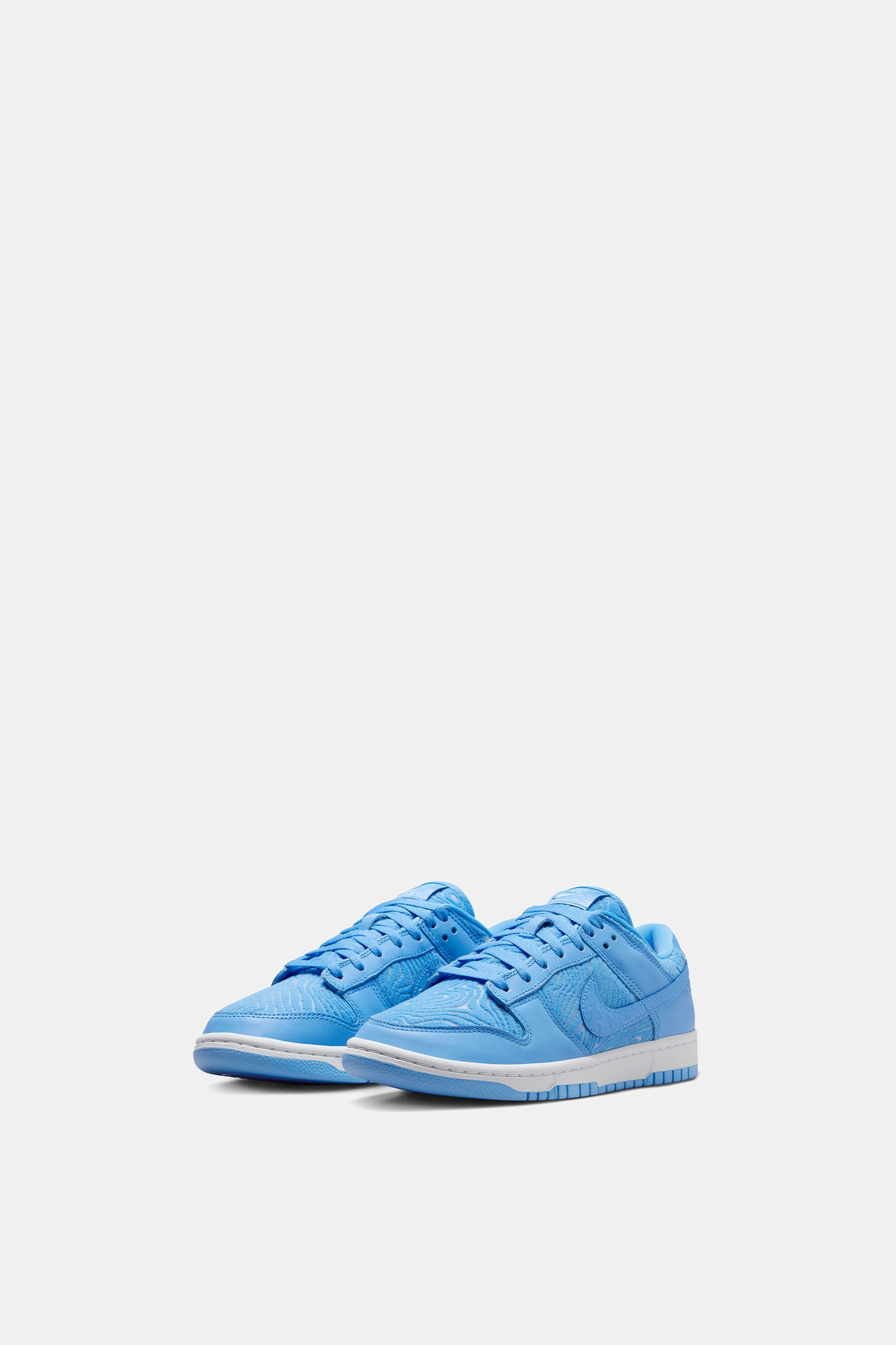 NIKE DUNK LOW PRM