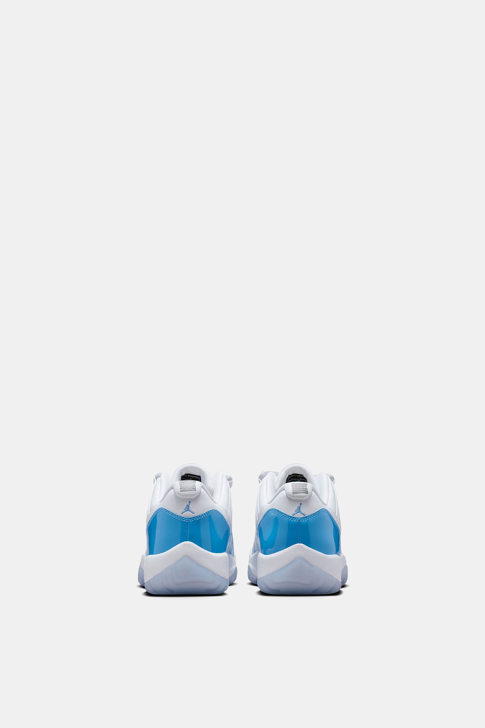 Air Jordan 11 Retro Low "University Blue"