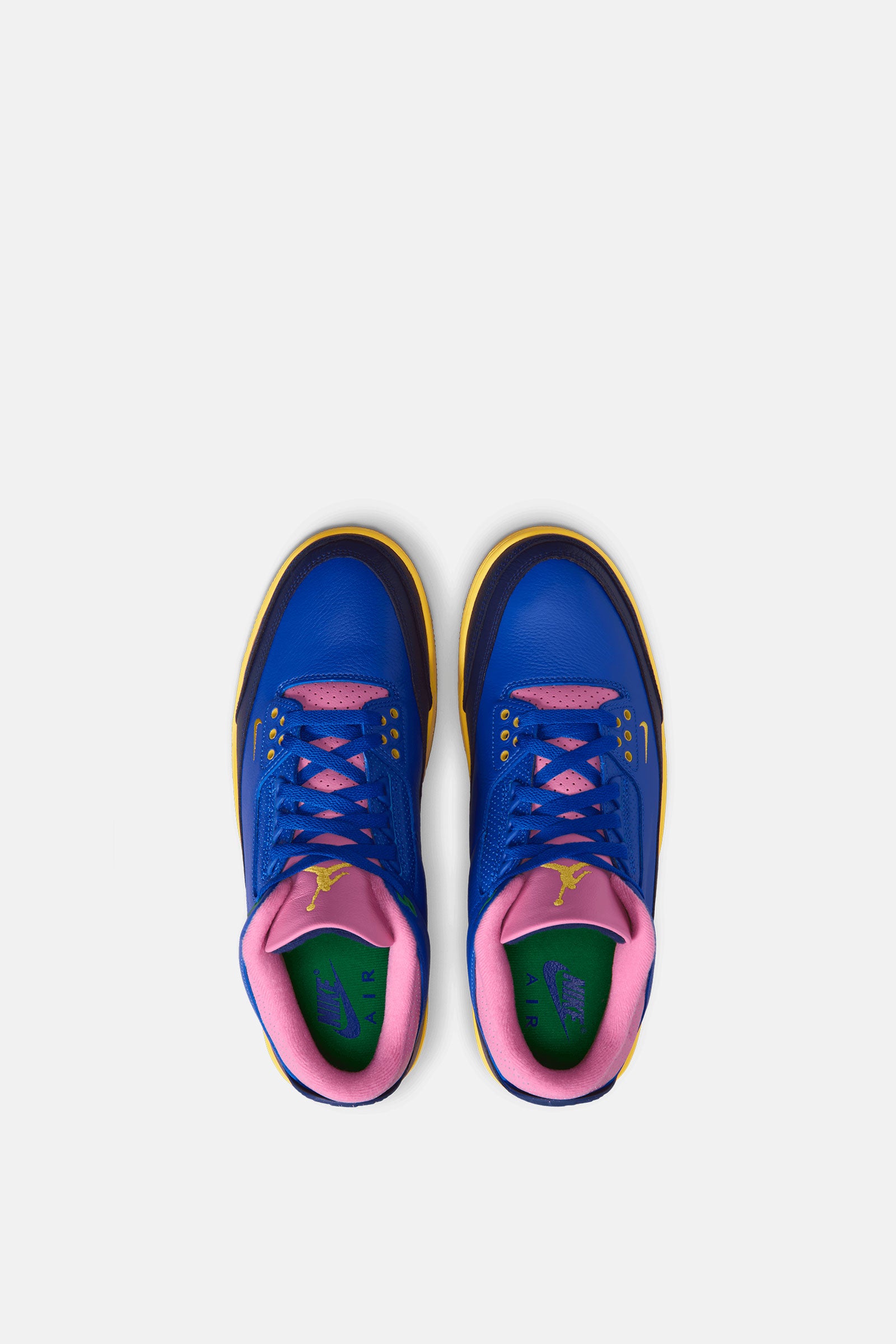 Air Jordan 3 Retro OG "Brazil"