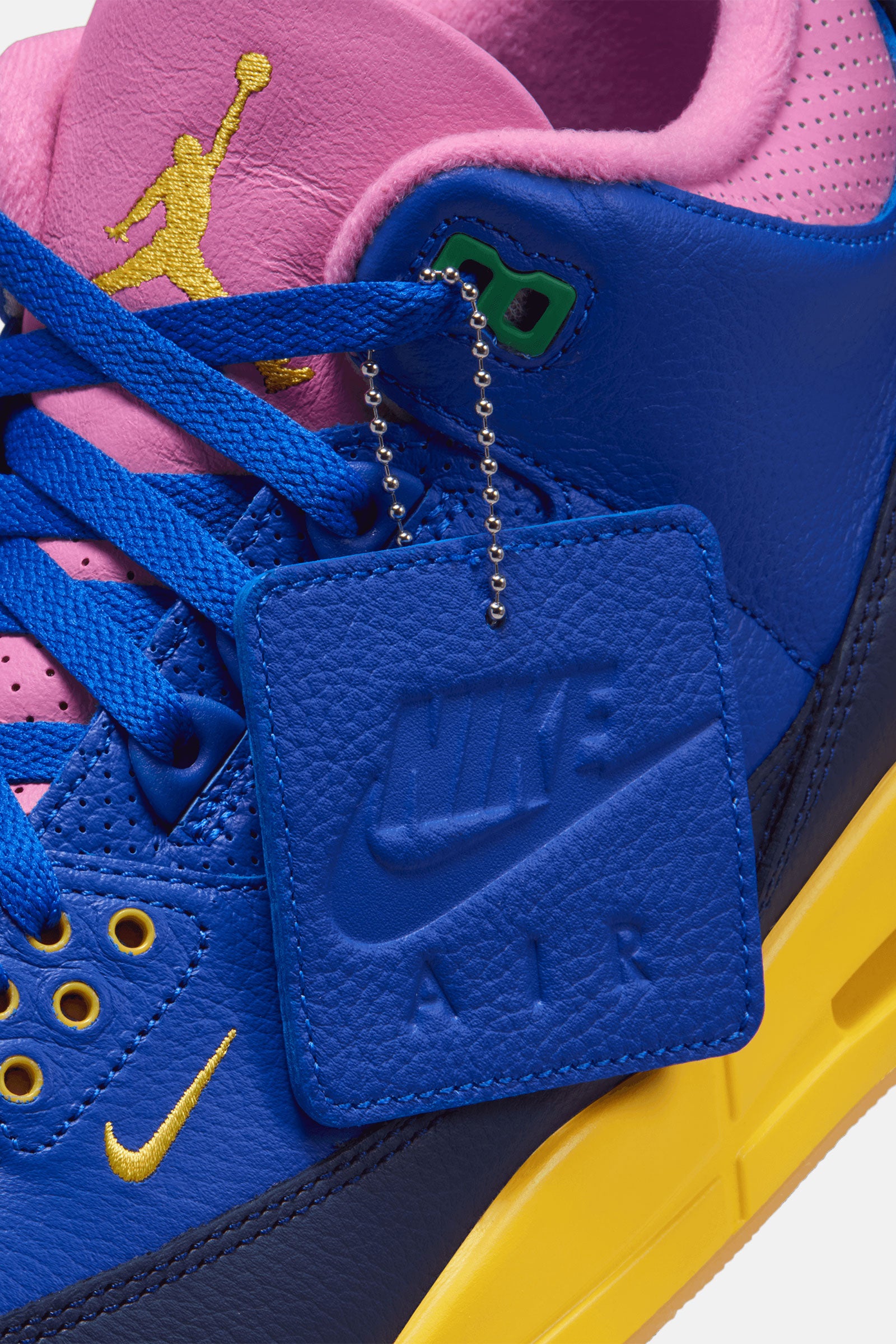 Air Jordan 3 Retro OG "Brazil"