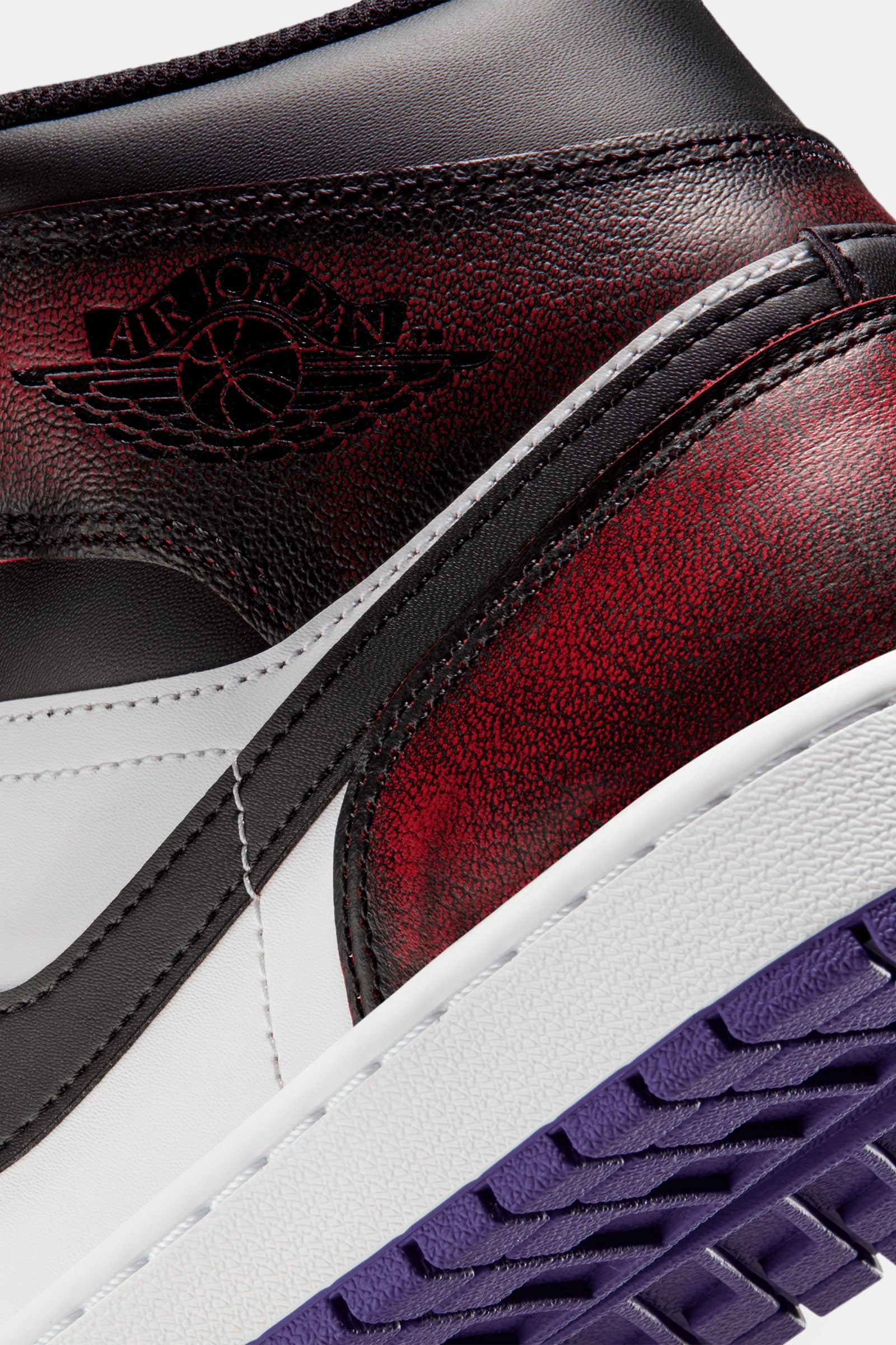 Air Jordan 1 Mid SE
