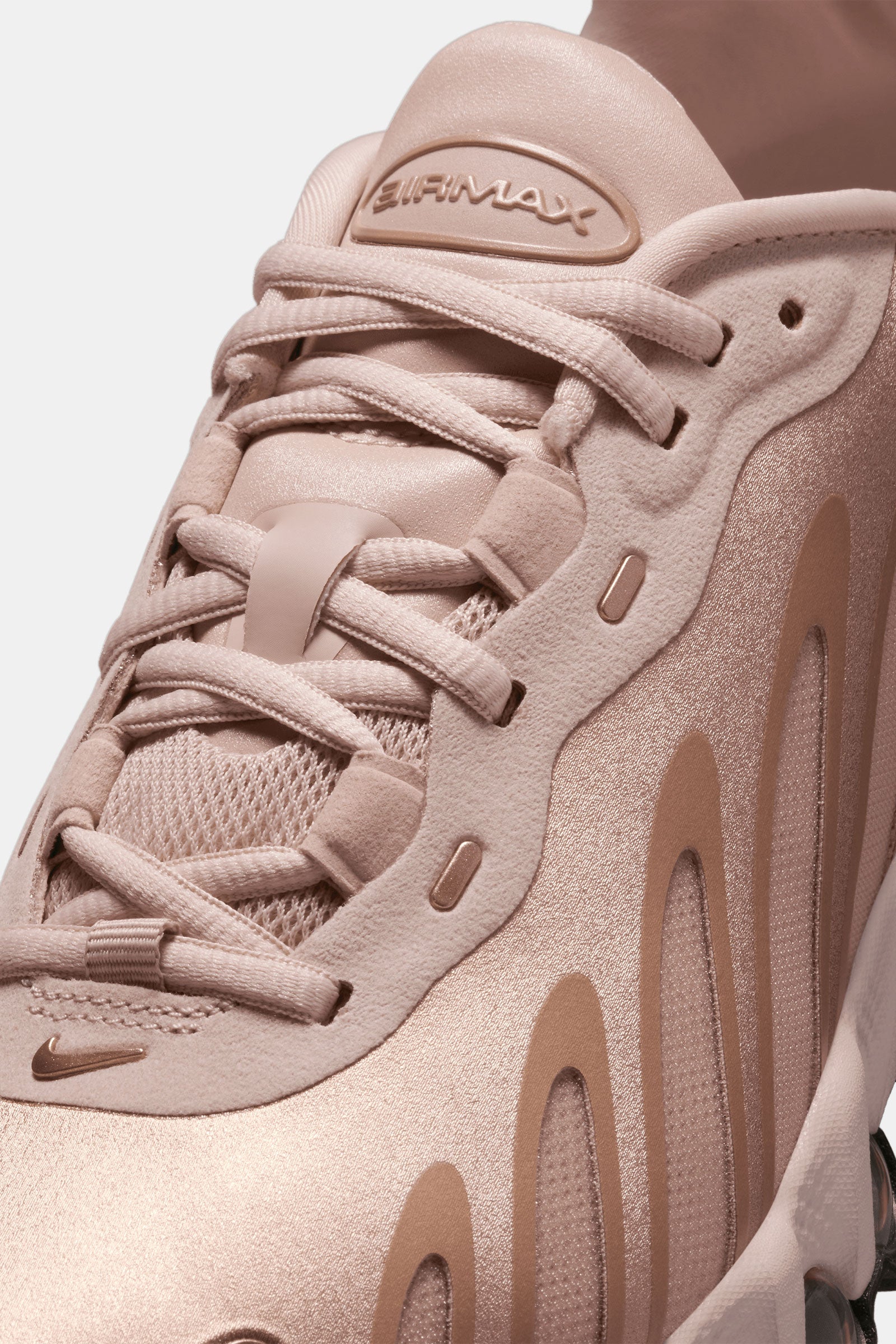 Women's Air Max Dn8