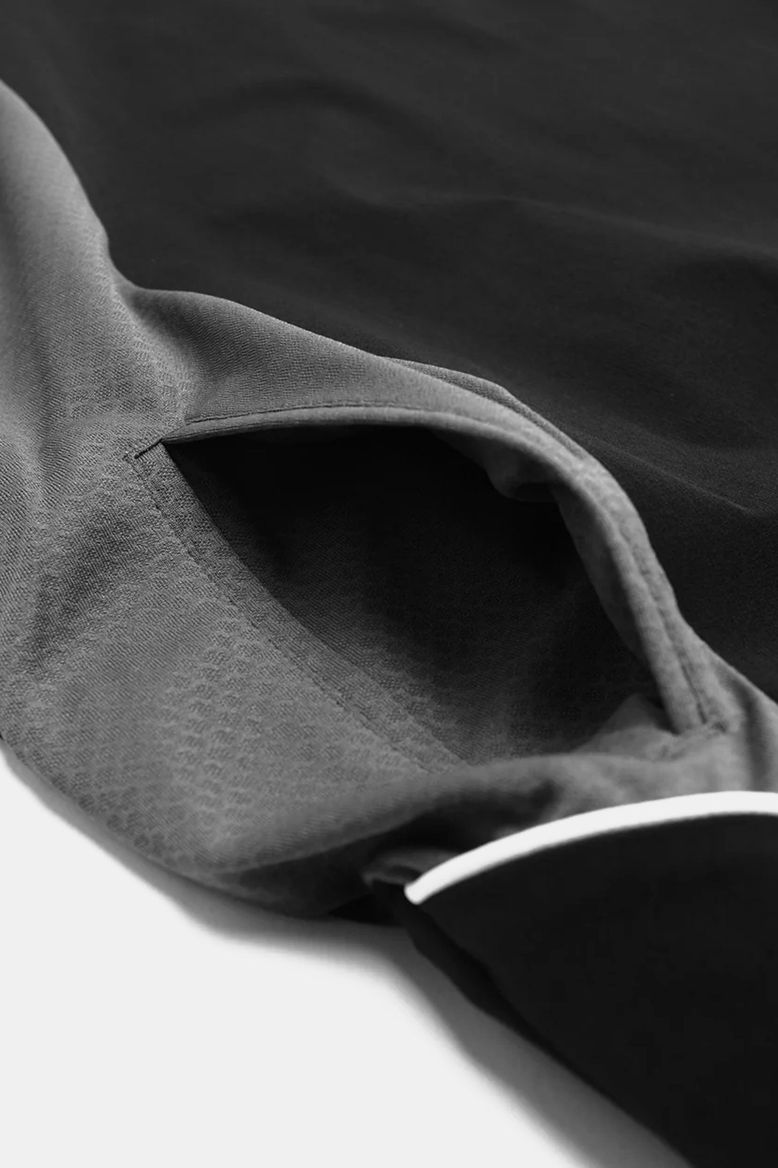 Denzel Track Popover