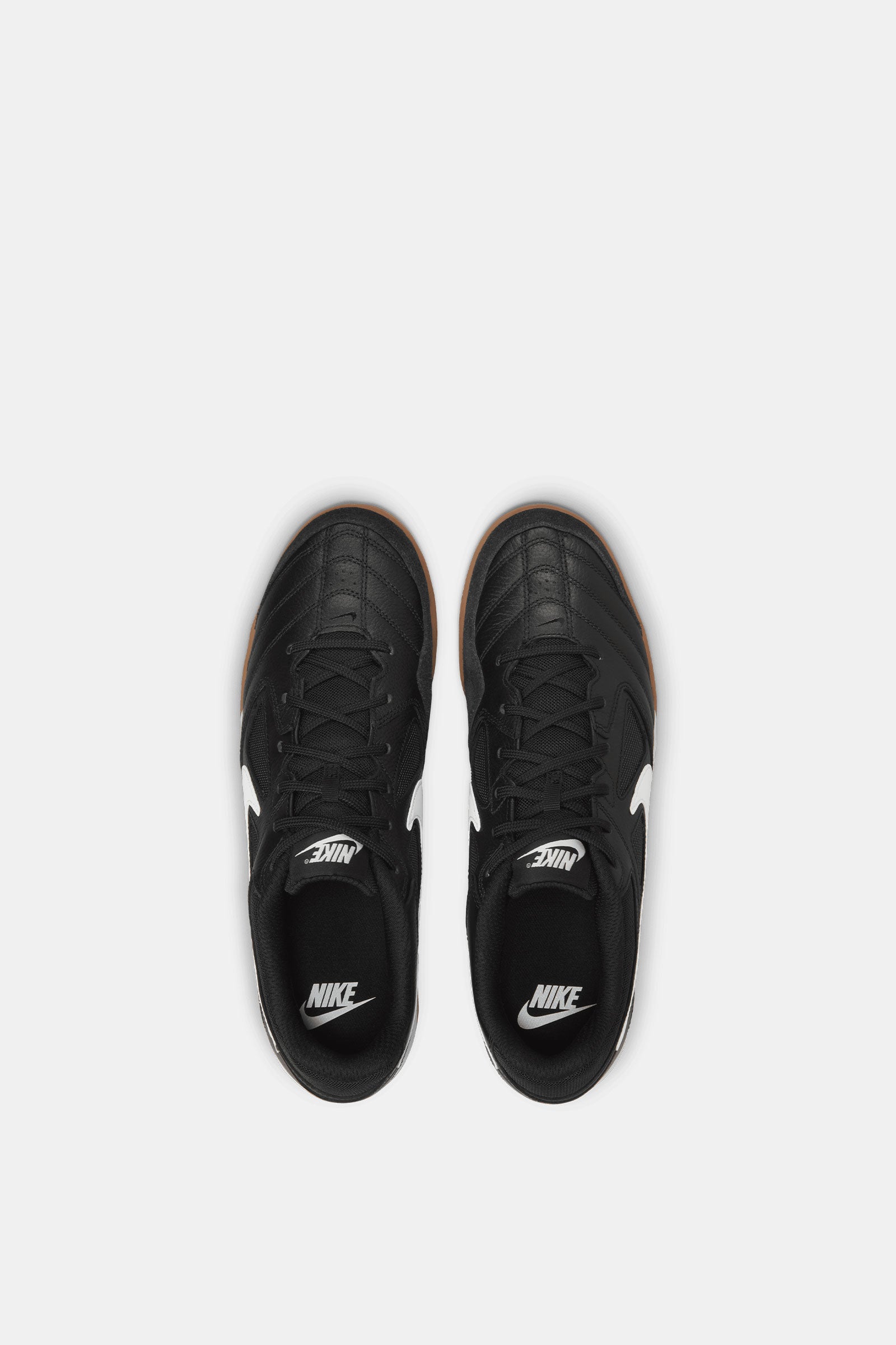 Nike Gato