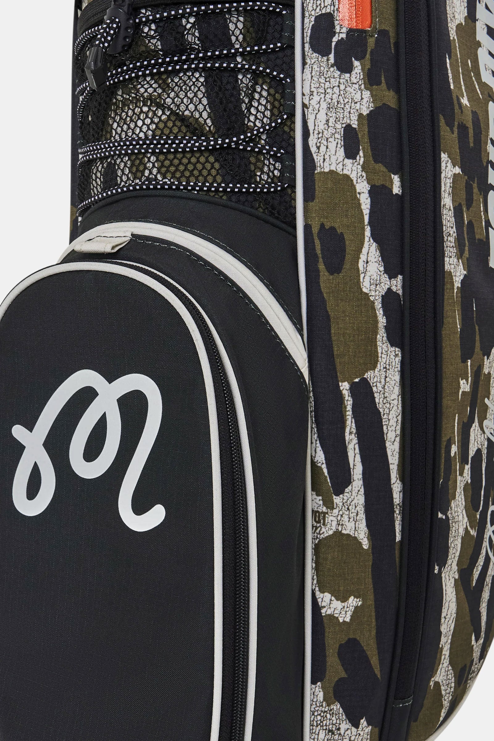 Tour Divot Walking Bag