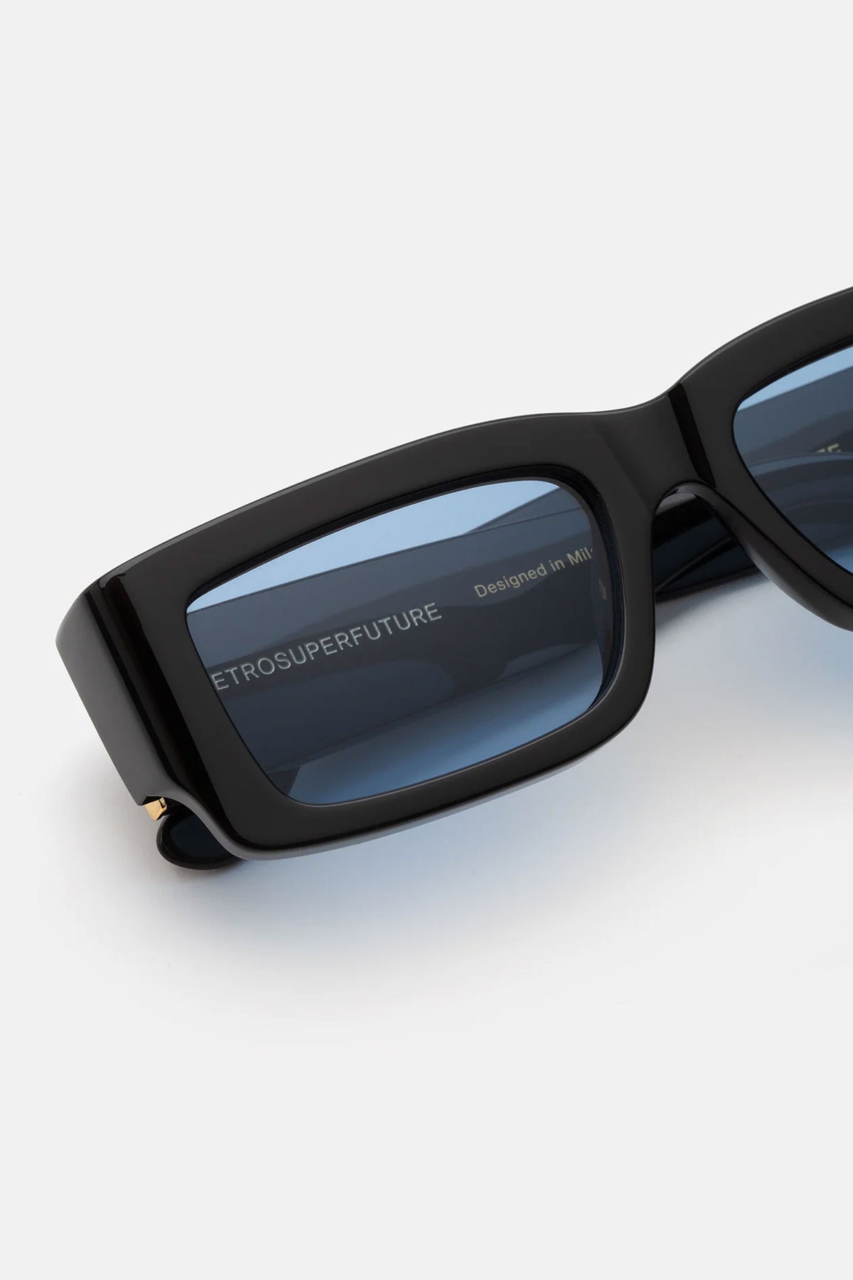 Notte Azure | HOMEBRED