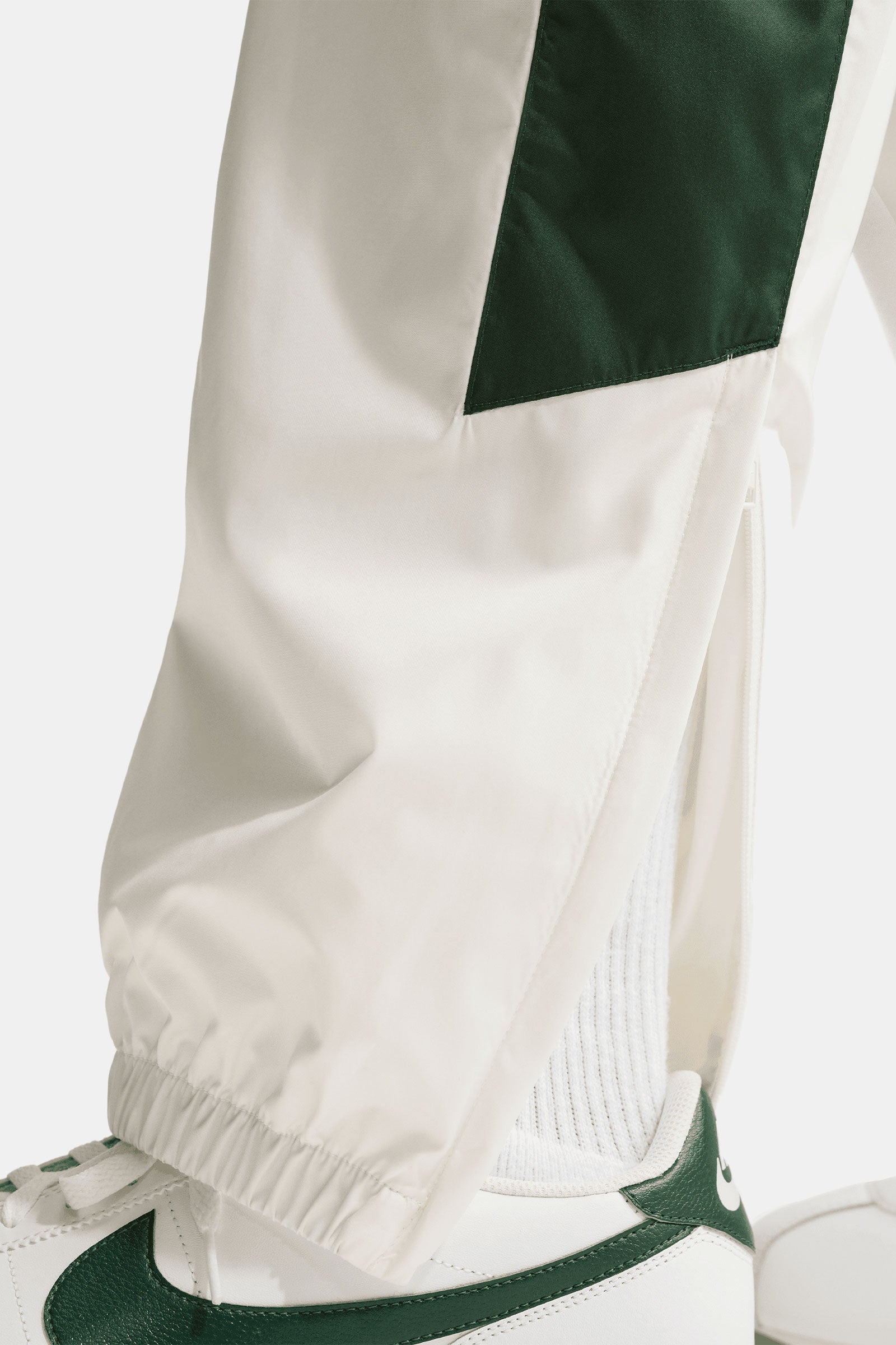 Nike Windrunner Lined Pants