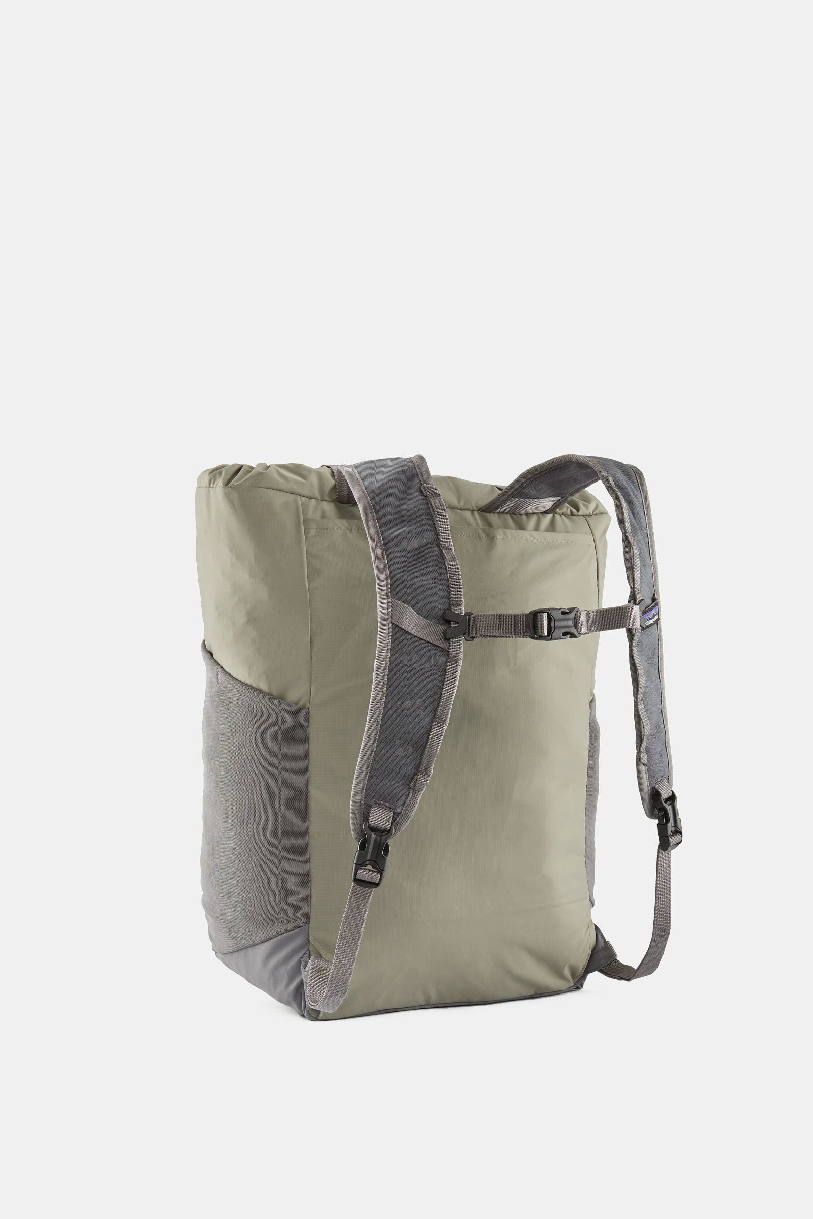 Terravia Tote Pack