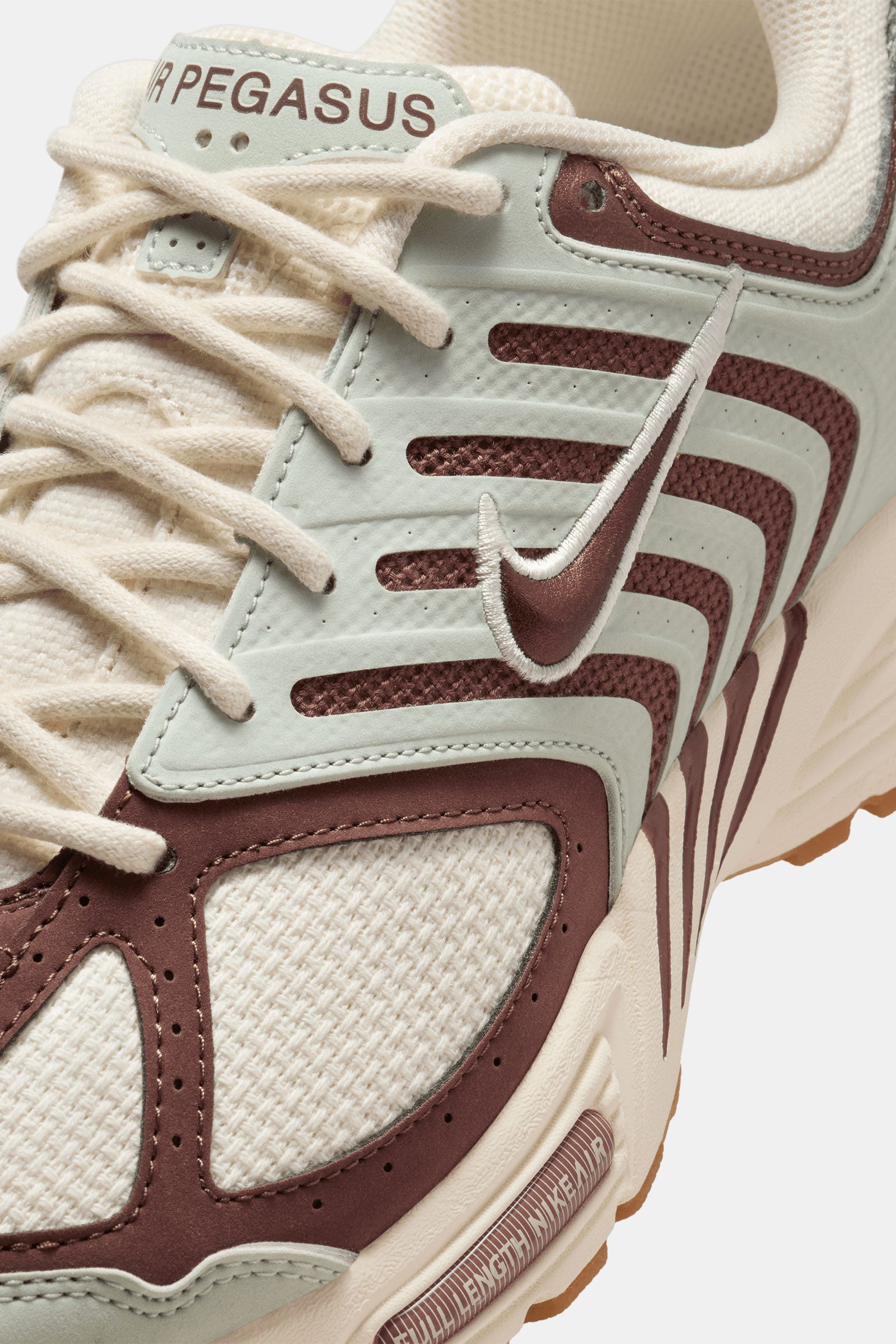 Nike Air Pegasus 2005 SE