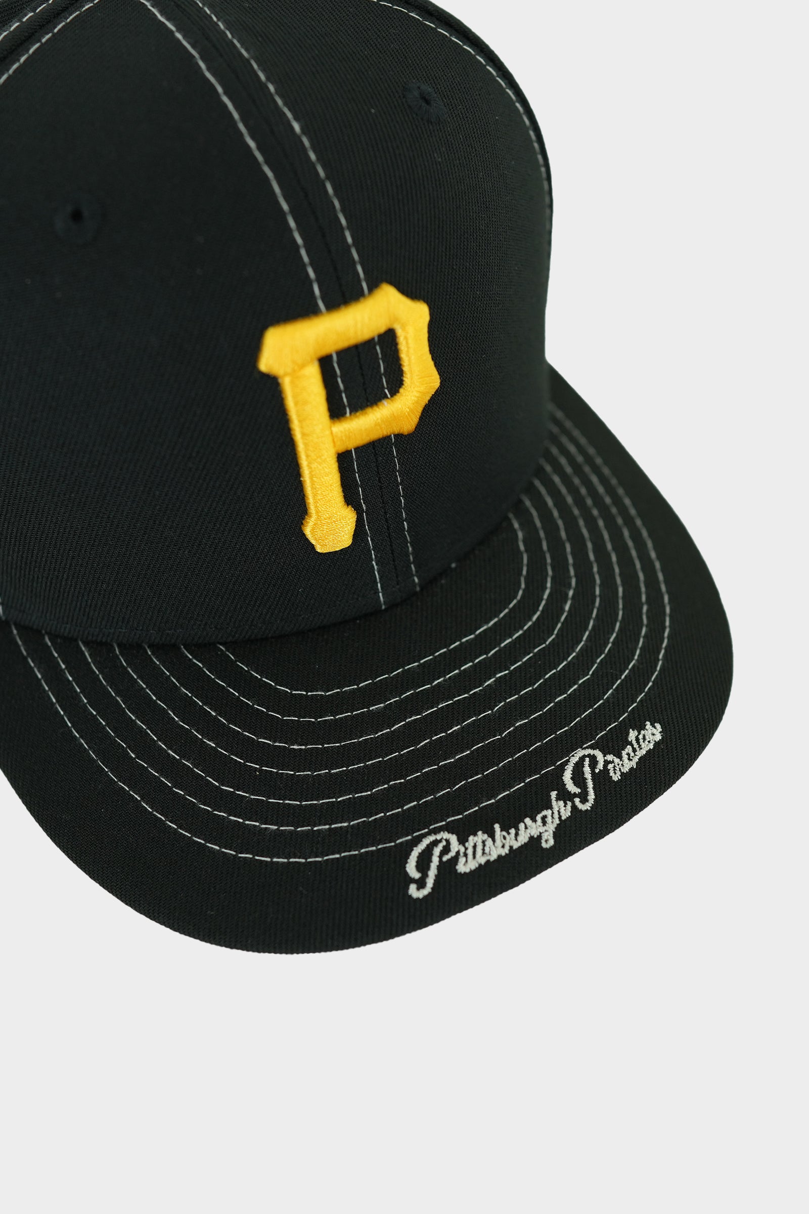 Pittsburgh Pirates Contrast Stitch 59Fifty Fitted Cap