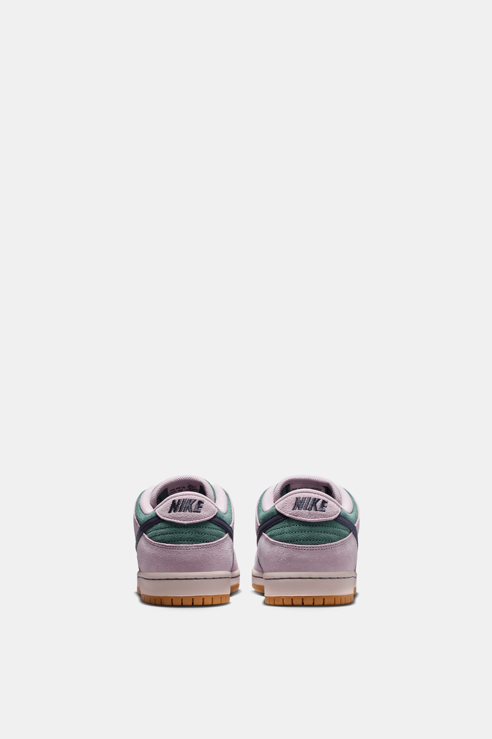 Nike SB Dunk Low Pro